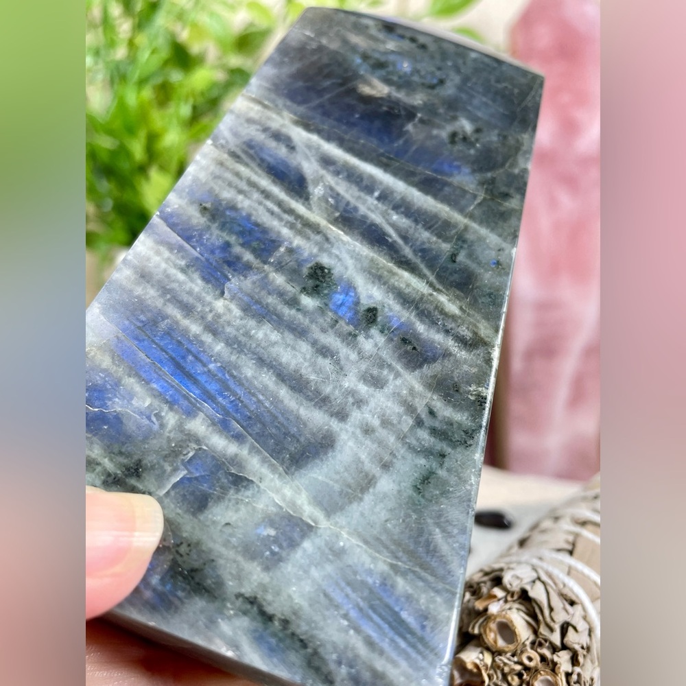 2359 Labradorite Crystal Tower with Electric Blue Flash - Picture 14 of 16